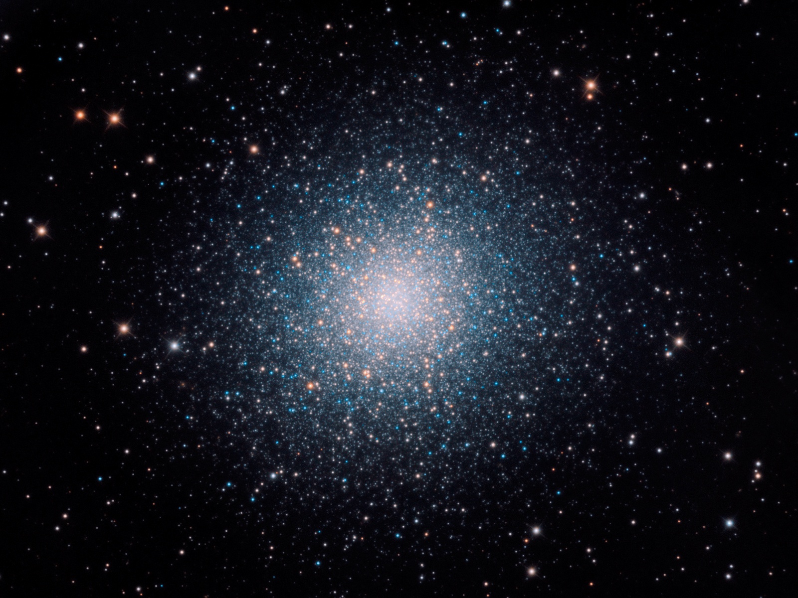 Globular Cluster M13 at high resolution