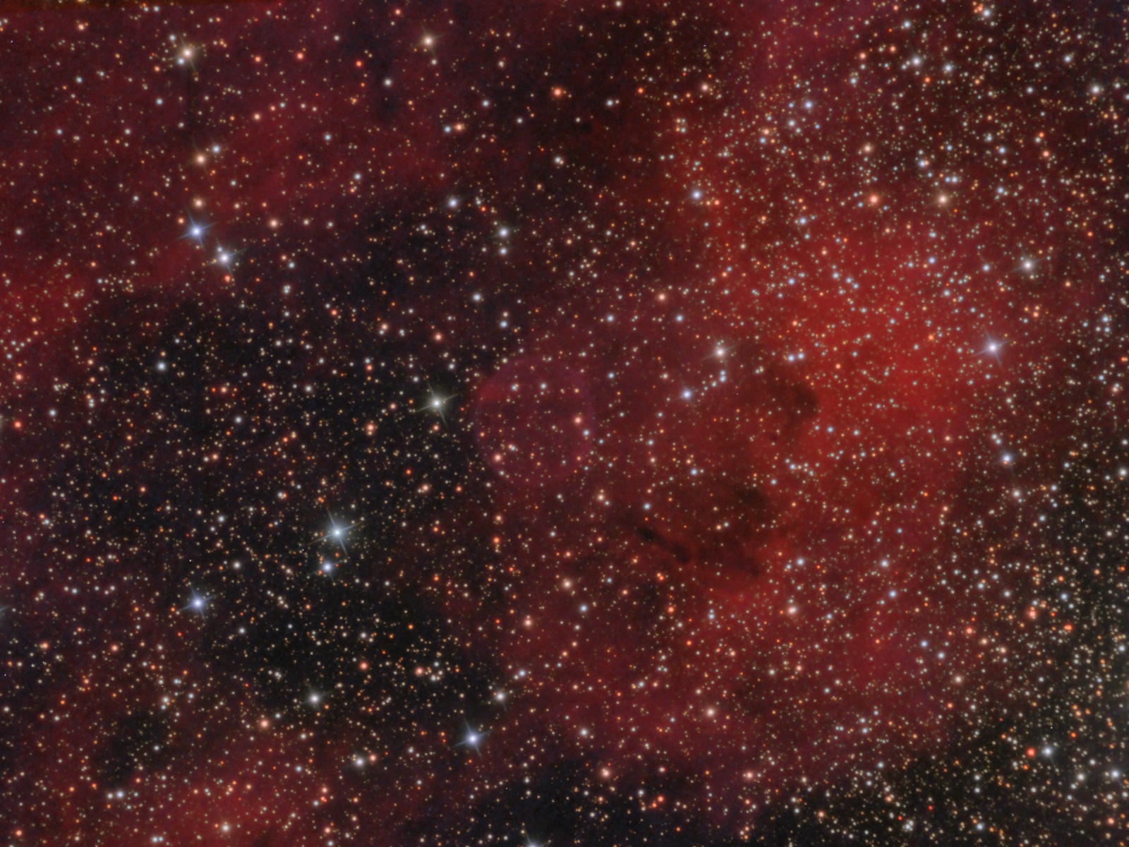 Planetary Nebula PN G75.5+1.7 at high resolution