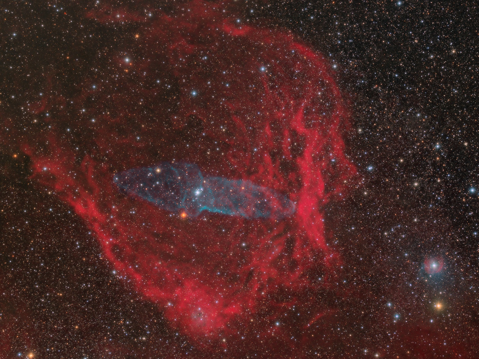 Emission Nebula Sh2-129 & OU4 at high resolution